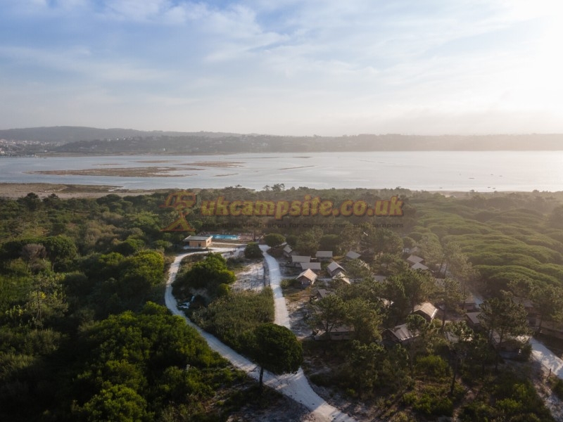 Camping Huttopia Lagoa De Obidos
