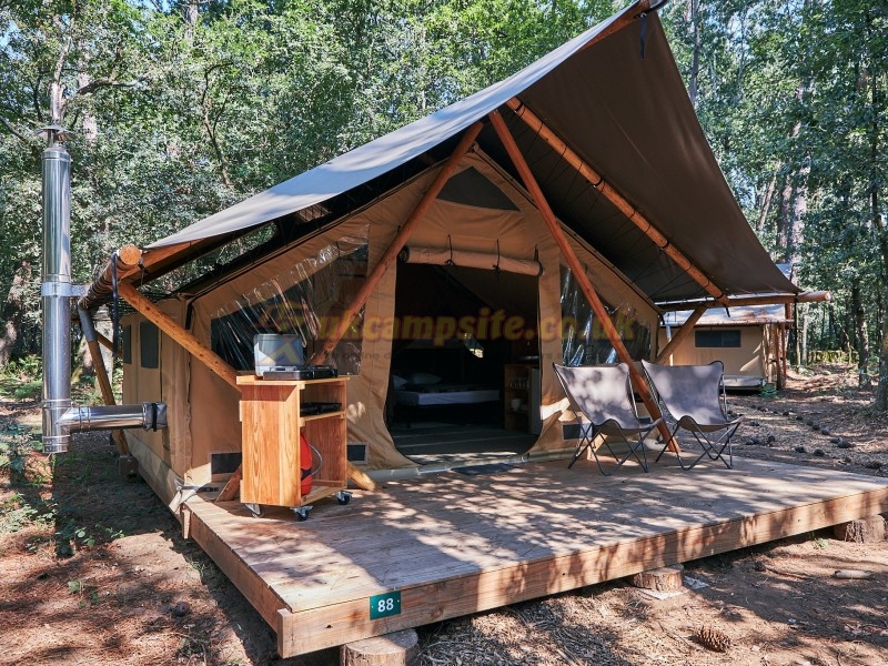 Camping Huttopia Caminos De Galicia