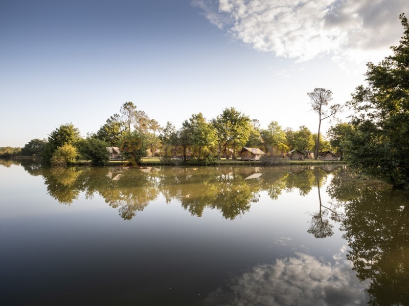 Camping Huttopia Lac De Luby