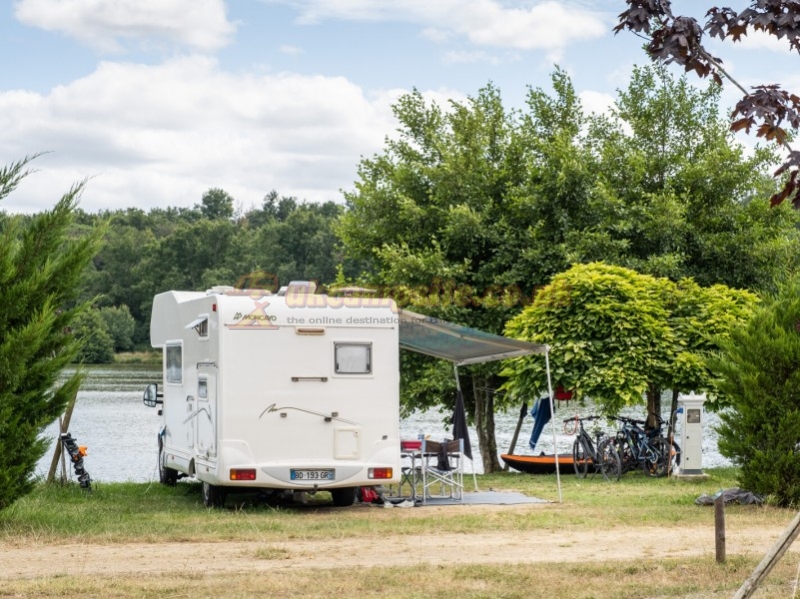 Camping Huttopia Lac De Luby