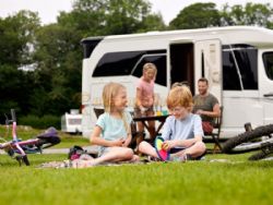 Park Cliffe Camping And Caravan Estate