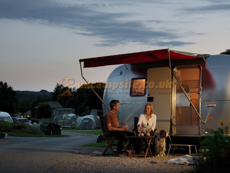 Park Cliffe Camping And Caravan Estate