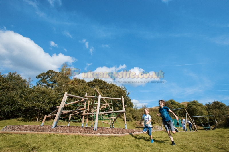 Park Cliffe Camping And Caravan Estate
