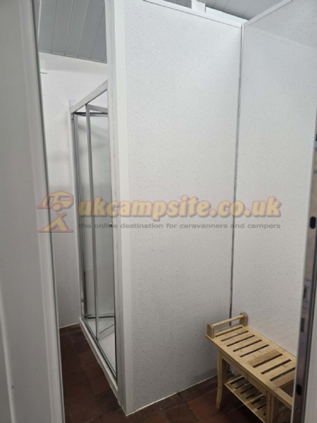 Leisure Lakes Caravan Park