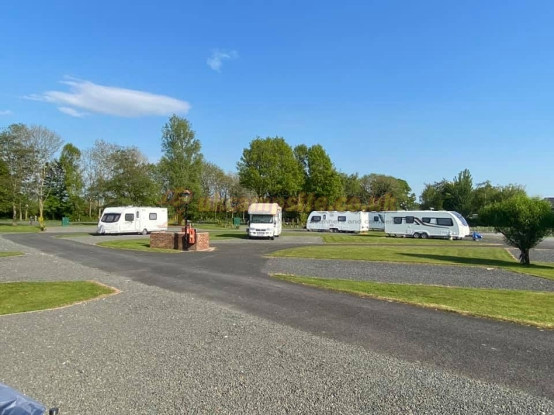 Bridge House Marina And Caravan Park