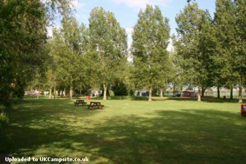 Reedham Ferry Touring Park