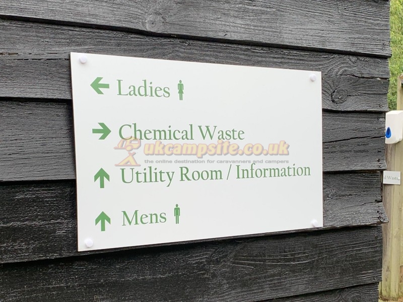 Willowcroft Camping And Caravan Park