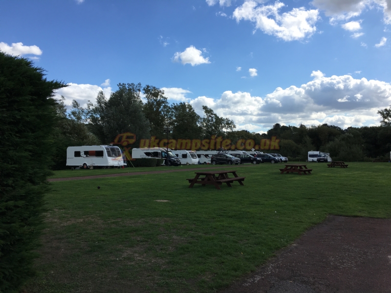 Willowmere Caravan Park