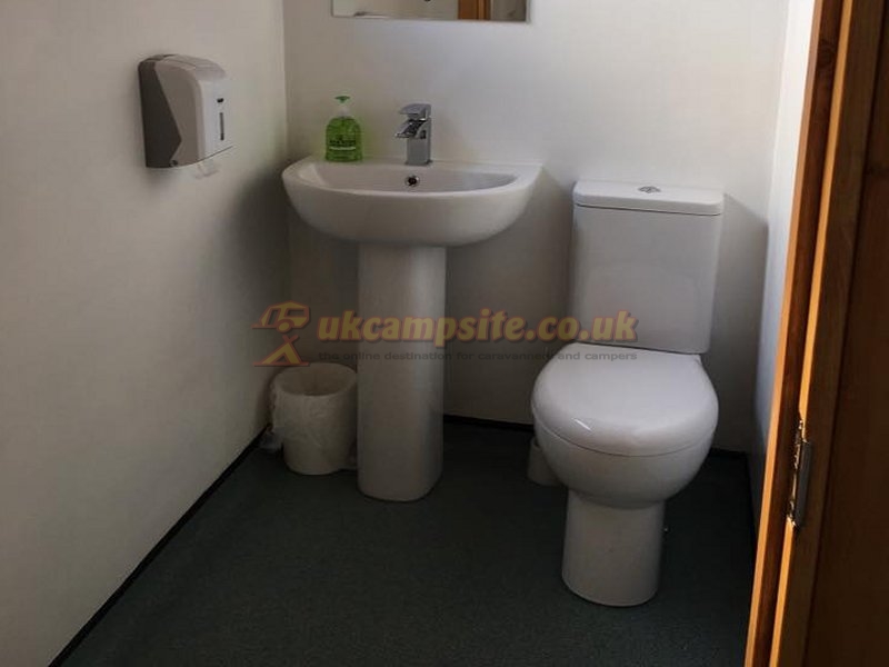 Dovecot Caravan Park
