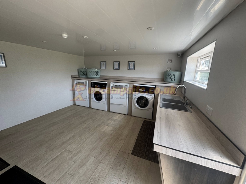 Nant Newydd Caravan Park
