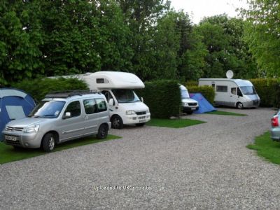 Pilgrims Way Caravan And Camping Park