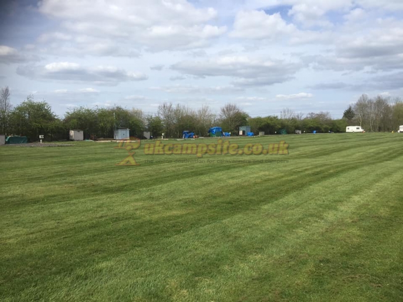 Holt Farm Campsite