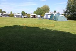 Pelerine Caravan And Camping Site