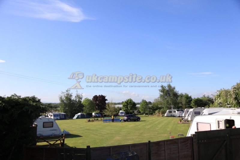 Pelerine Caravan And Camping Site