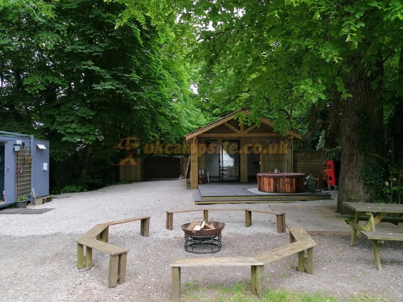 Brook Lodge Farm Camping And Caravan Park