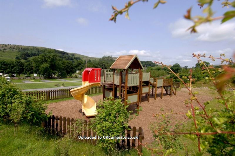 Langcliffe Caravan Park