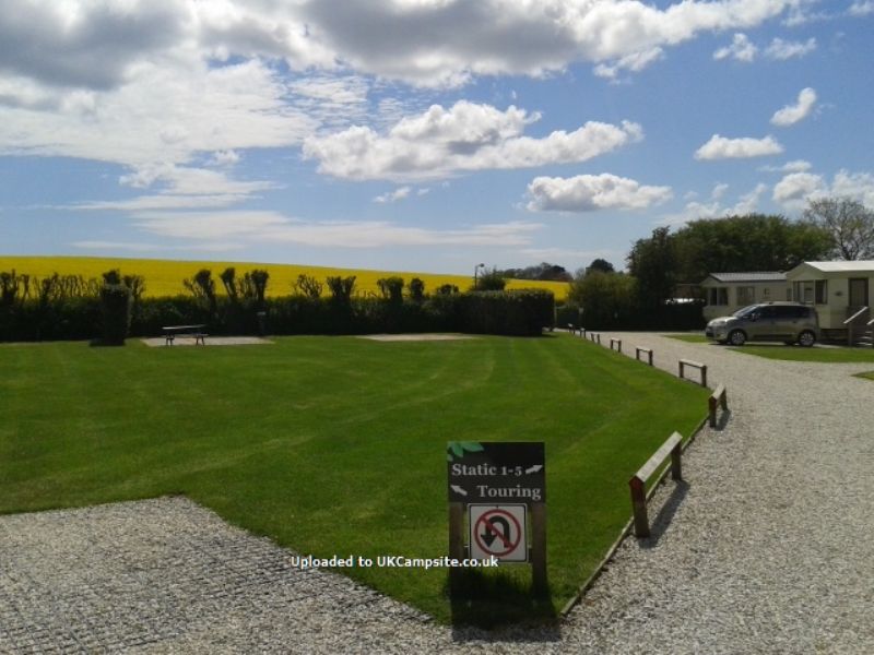 Looe Country Park Caravan And Campsite
