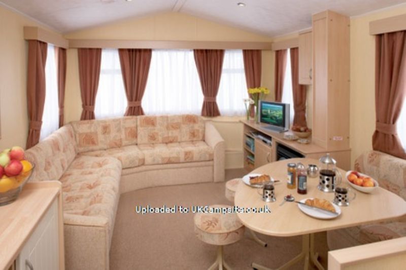 Looe Country Park Caravan And Campsite