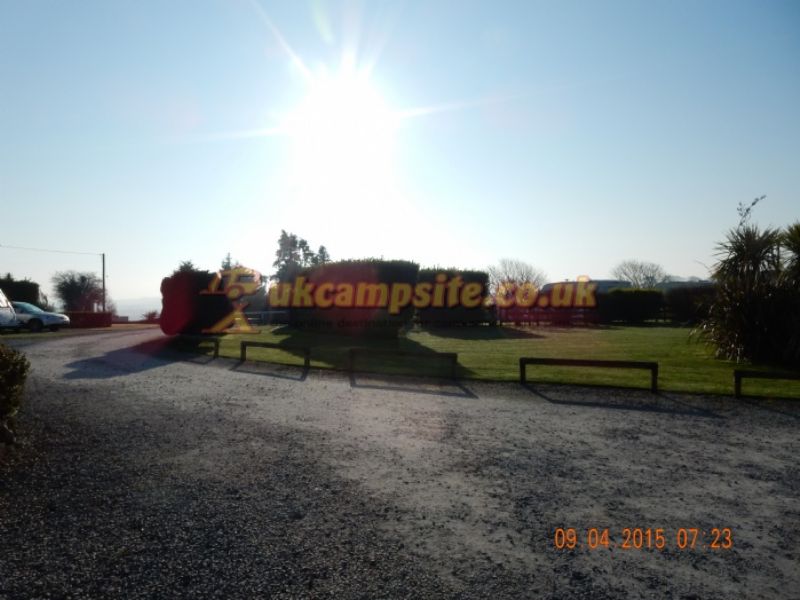 Looe Country Park Caravan And Campsite