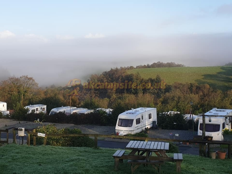 Pine Green Valley Caravan Park