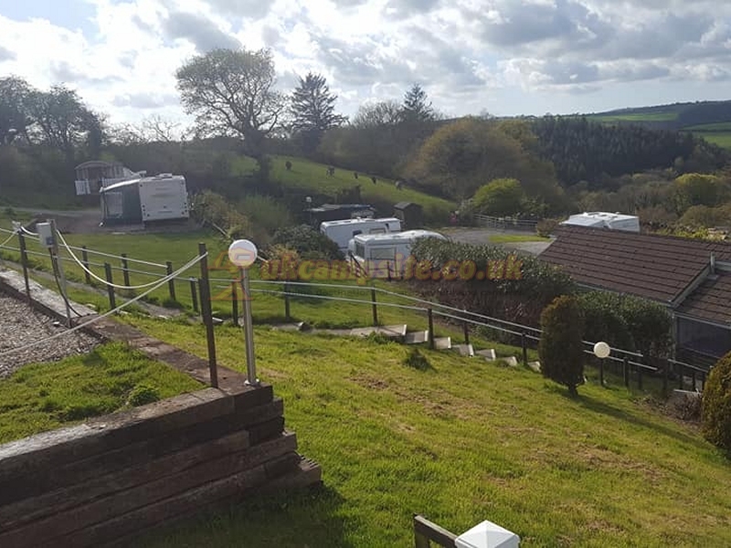 Pine Green Valley Caravan Park