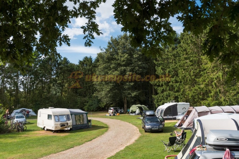 Clippesby Hall Camping And Touring