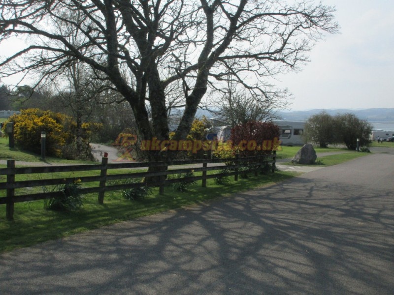 North Ledaig Caravan Site ( C A M C Affiliated)