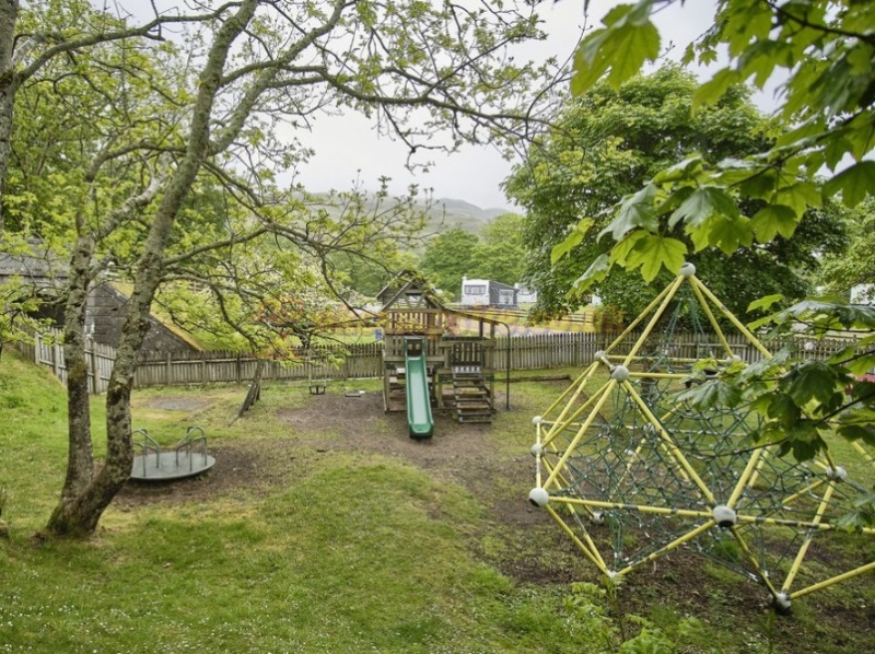 North Ledaig Caravan Site ( C A M C Affiliated)