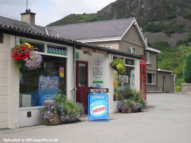 Tyddyn Llwyn Caravan Park And Campsite