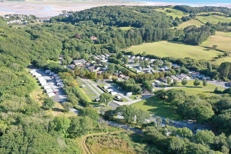 Tyddyn Llwyn Caravan Park And Campsite