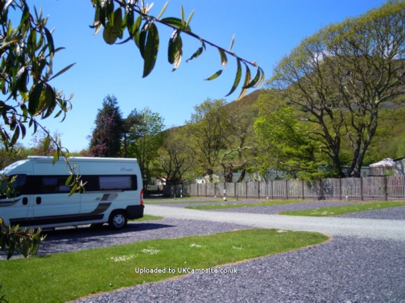 Tyddyn Llwyn Caravan Park And Campsite