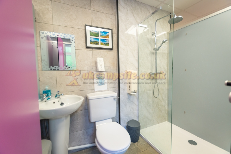 Longnor Wood Holiday Park