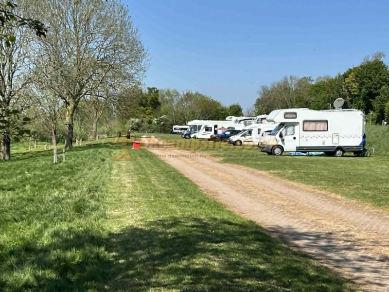 Ketch Caravan Park