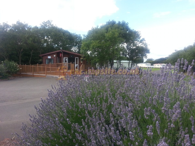 Belhaven Bay Caravan And Camping Park