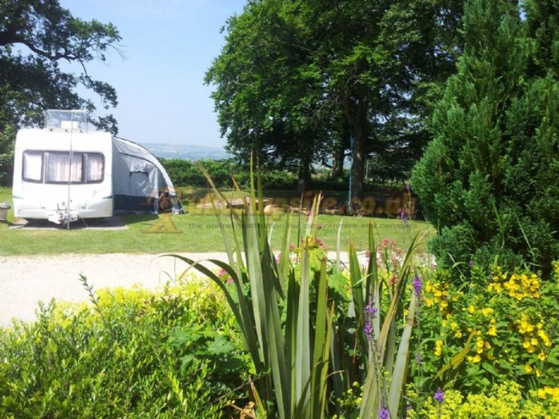 Hunters Hamlet Touring Caravan Park