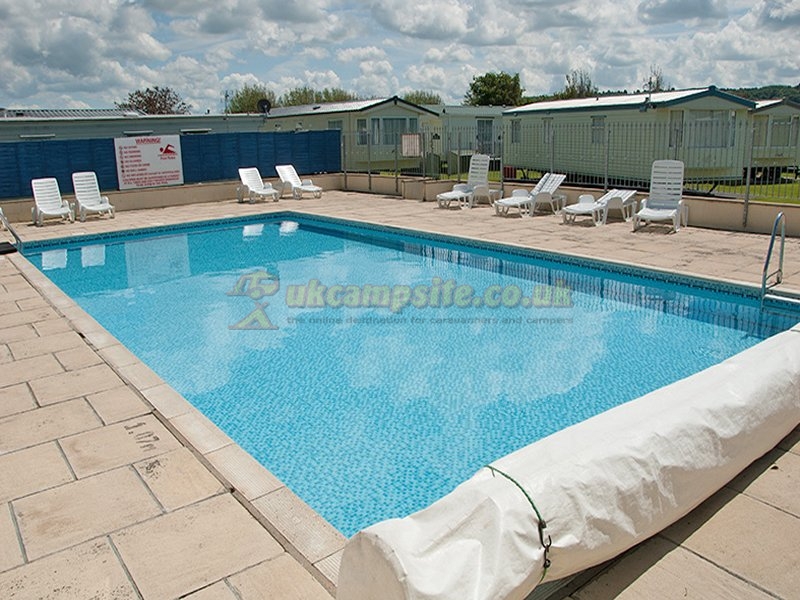 Country View Holiday Park