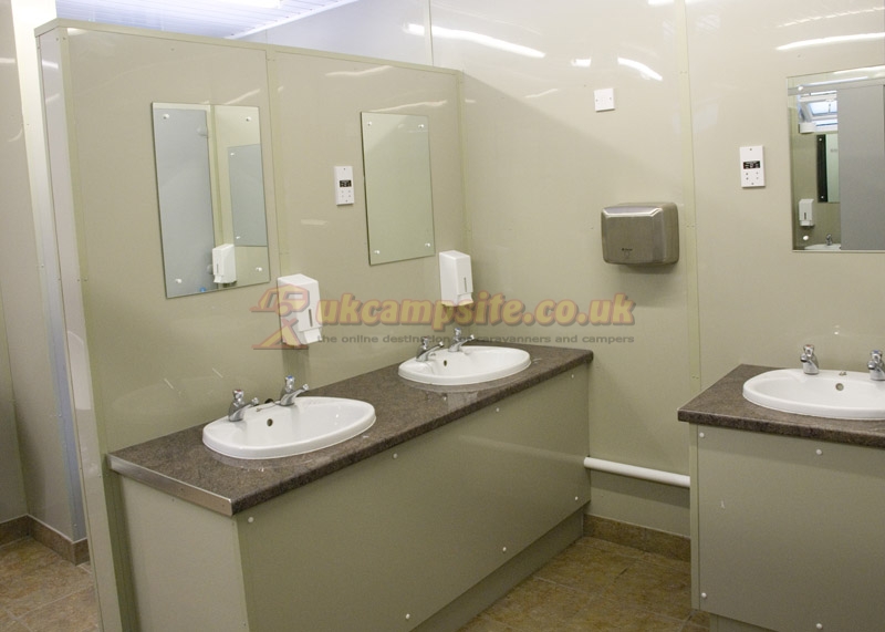 Dulhorn Farm Holiday Park