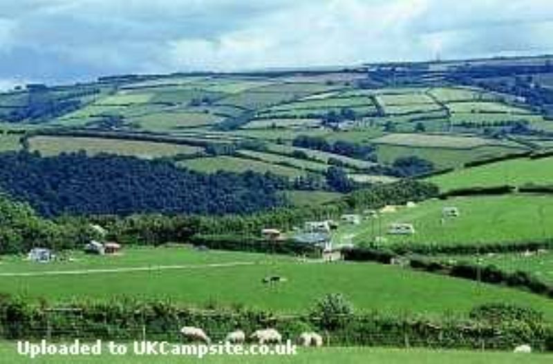 Halse Farm Caravan And Tent Park