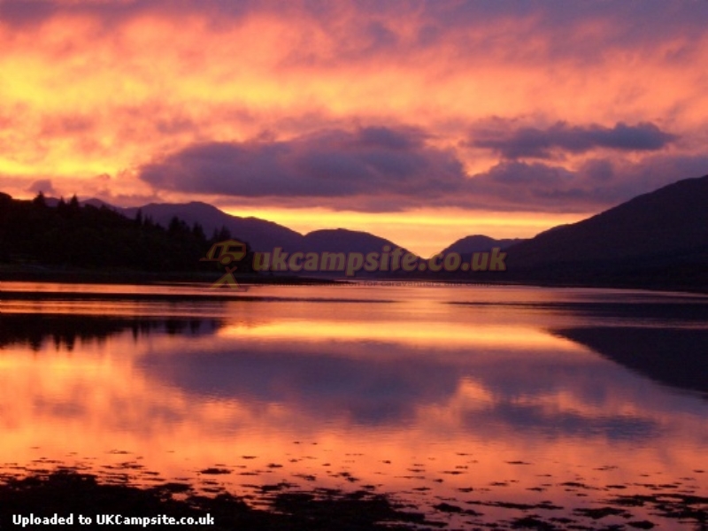 Linnhe Lochside Holidays