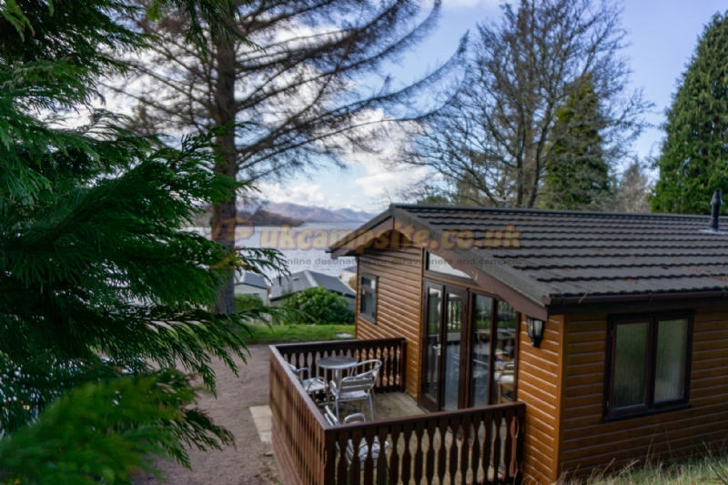 Linnhe Lochside Holidays