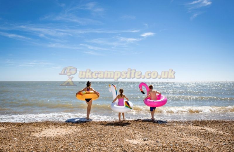 Suffolk Sands Holiday Park (PHolsUK)