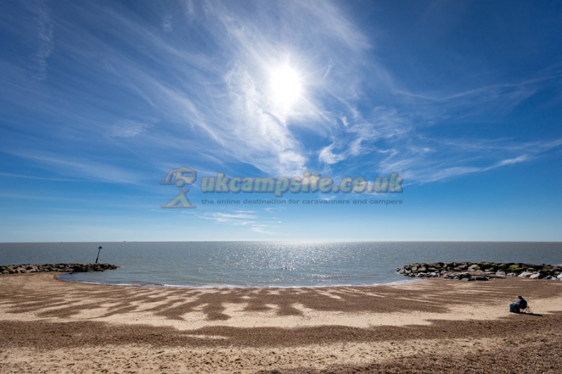 Suffolk Sands Holiday Park (PHolsUK)