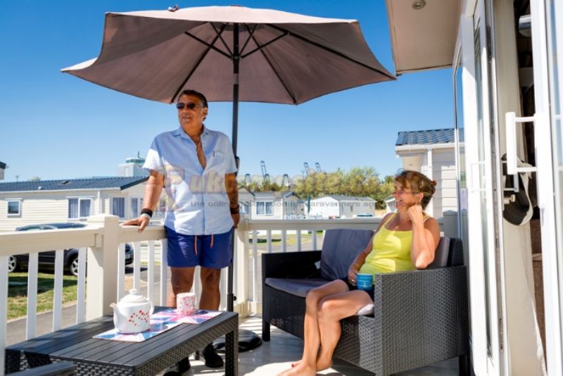 Suffolk Sands Holiday Park (PHolsUK)
