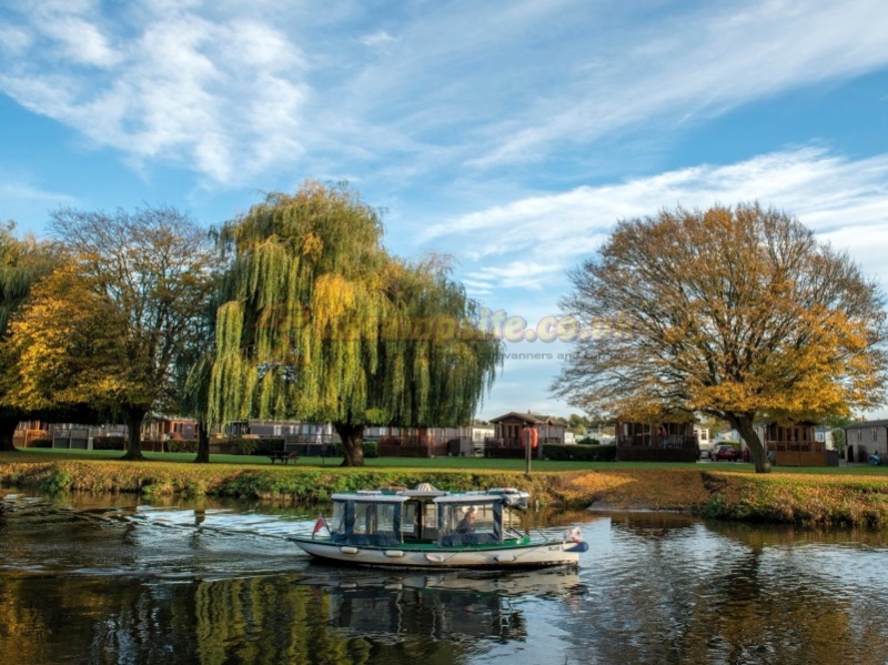 Stratford Parks Riverside Holidays