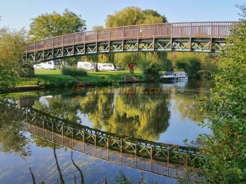 Stratford Parks Riverside Holidays