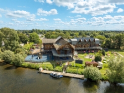 Stratford Parks Riverside Holidays