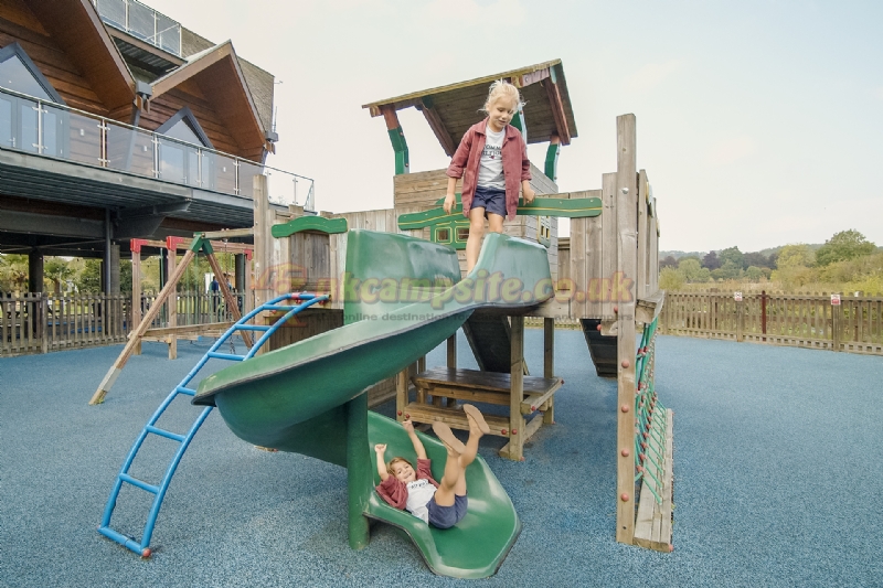 Stratford Parks Riverside Holidays