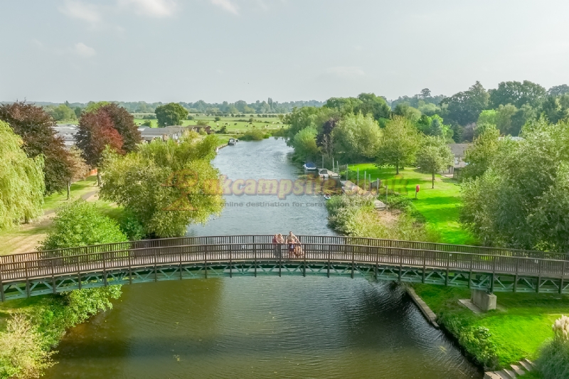 Stratford Parks Riverside Holidays