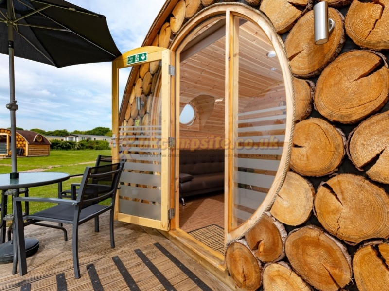 Stratford Parks Riverside Holidays