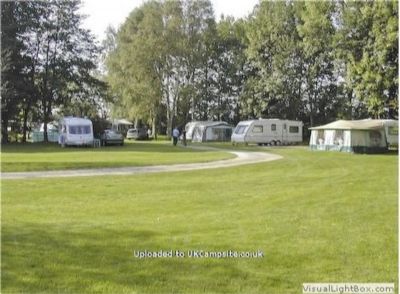 Wrens Of Ryedale Caravan And Camping Park